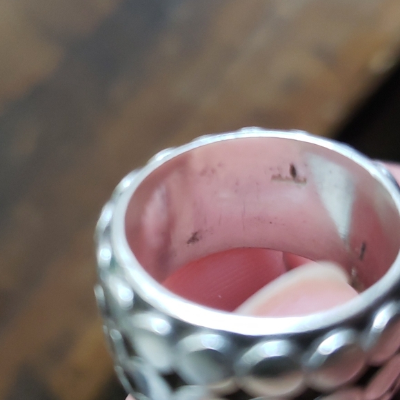 Silver ring - Picture 6 of 8